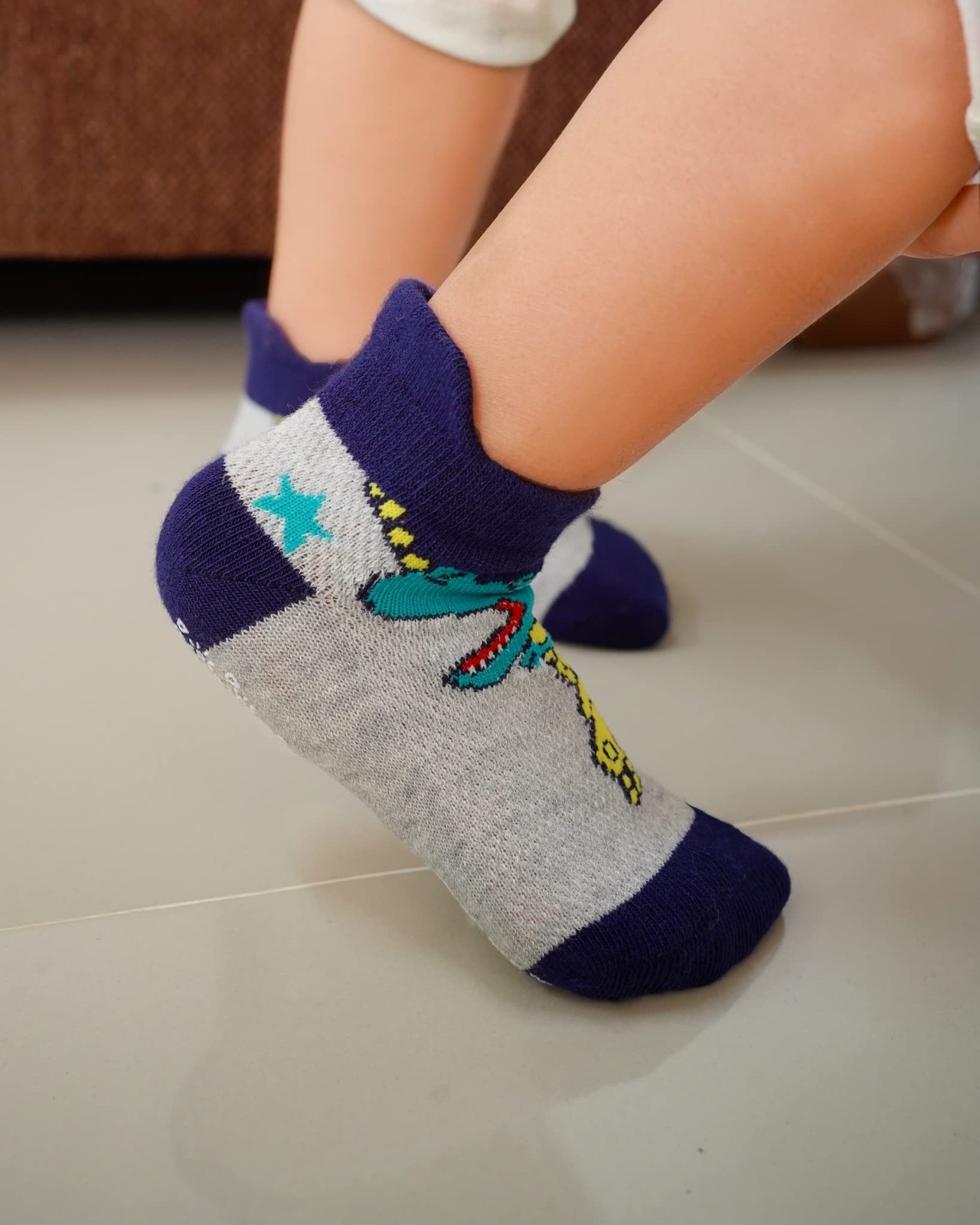 Ankle Anti Slip Non Skid Cotton Socks with Grips Grippers for 6-12 Month Babi…