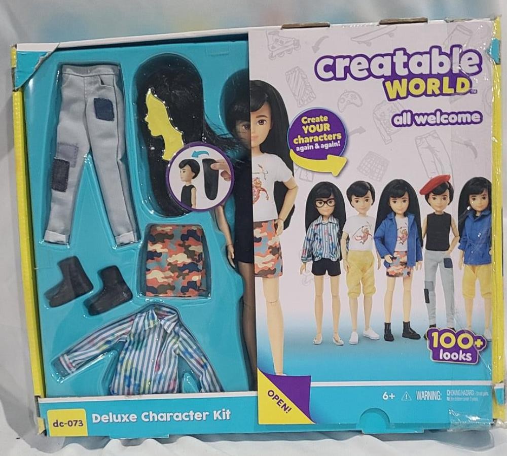 Creatable World Deluxe Character Kit Customizable Doll Black Straight Hair 073