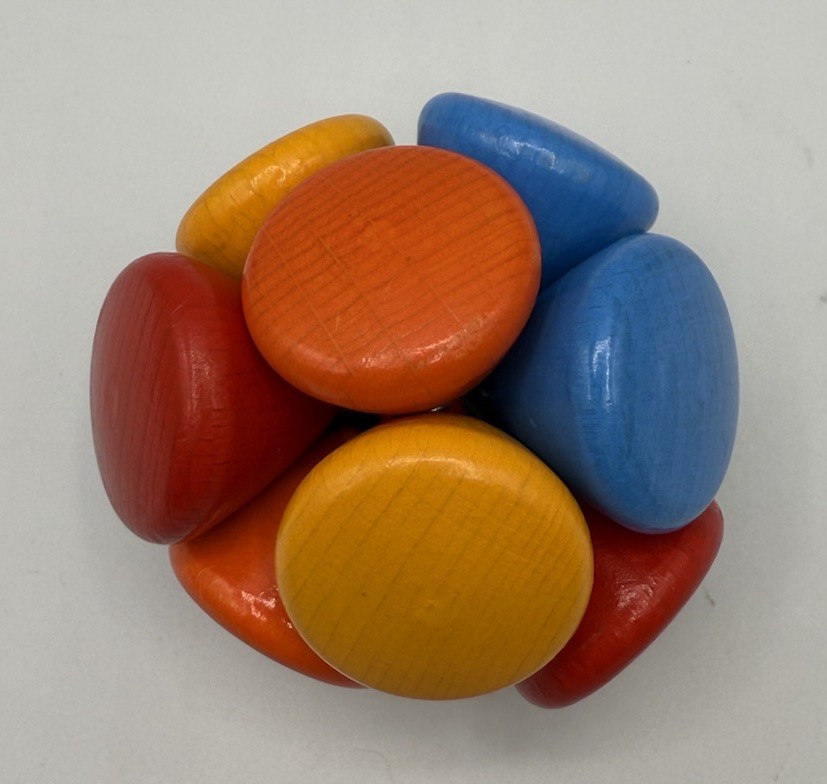 HABA Baby / Toddler Tactile Toy – Rainbow Wooden Clutch Grasping Ball Fidget