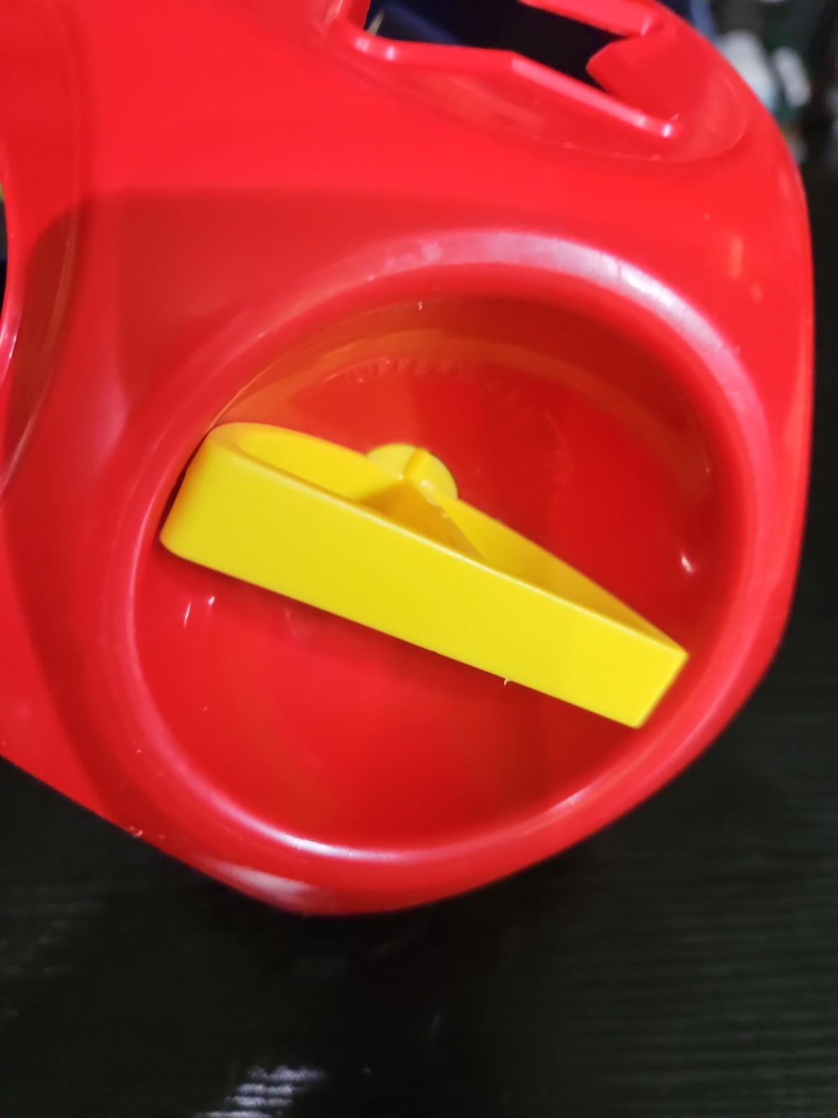 VTG Tupperware Shape-O-Ball Toy Shape Sorter with 8/10 Shapes Tuppertoys