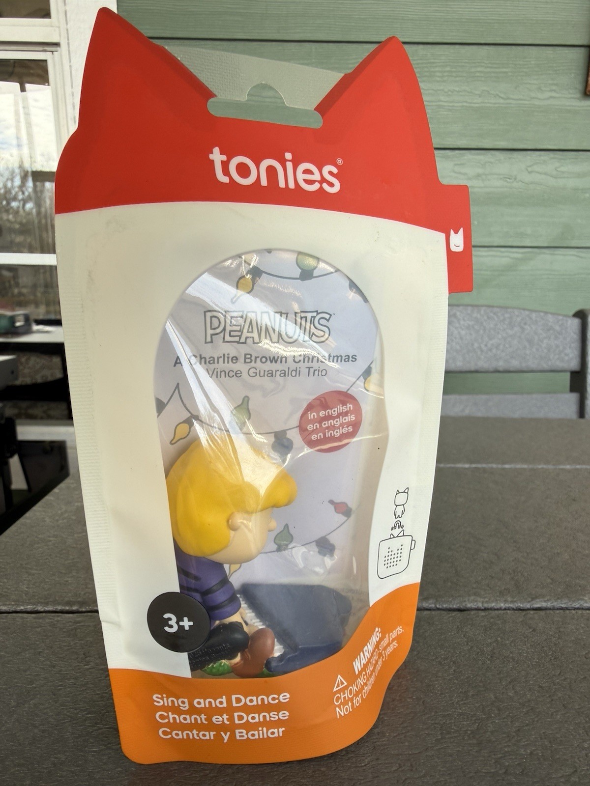 Tonies TonieBox Peanuts: A Charlie Brown Christmas (Vince Guaraldi Trio)