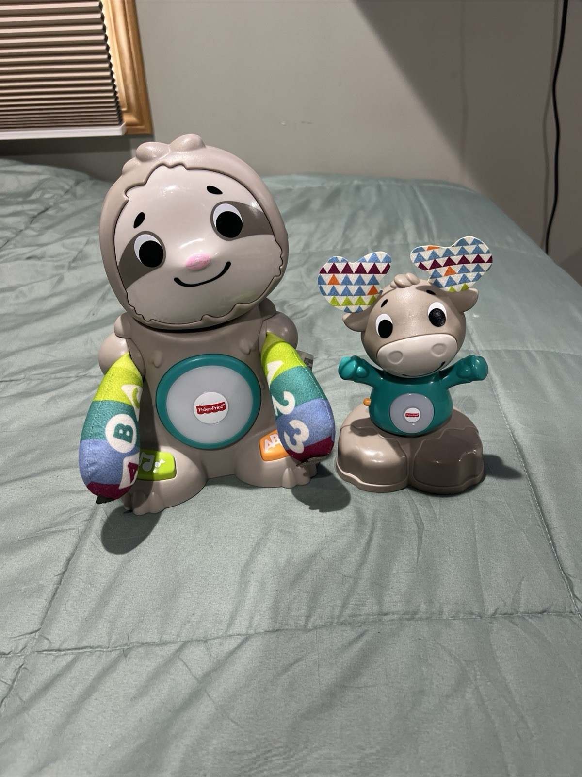 Fisher Price Linkimals Sloth Smooth Moves -Musical Moose Interactive Watch Video