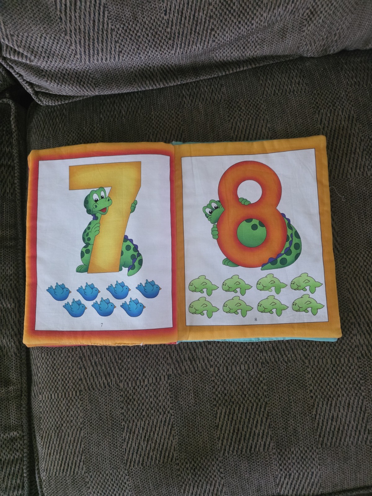 Dexter the Dinosaur Numbers Cloth Book Counting Hand-Eye Coordination Toy