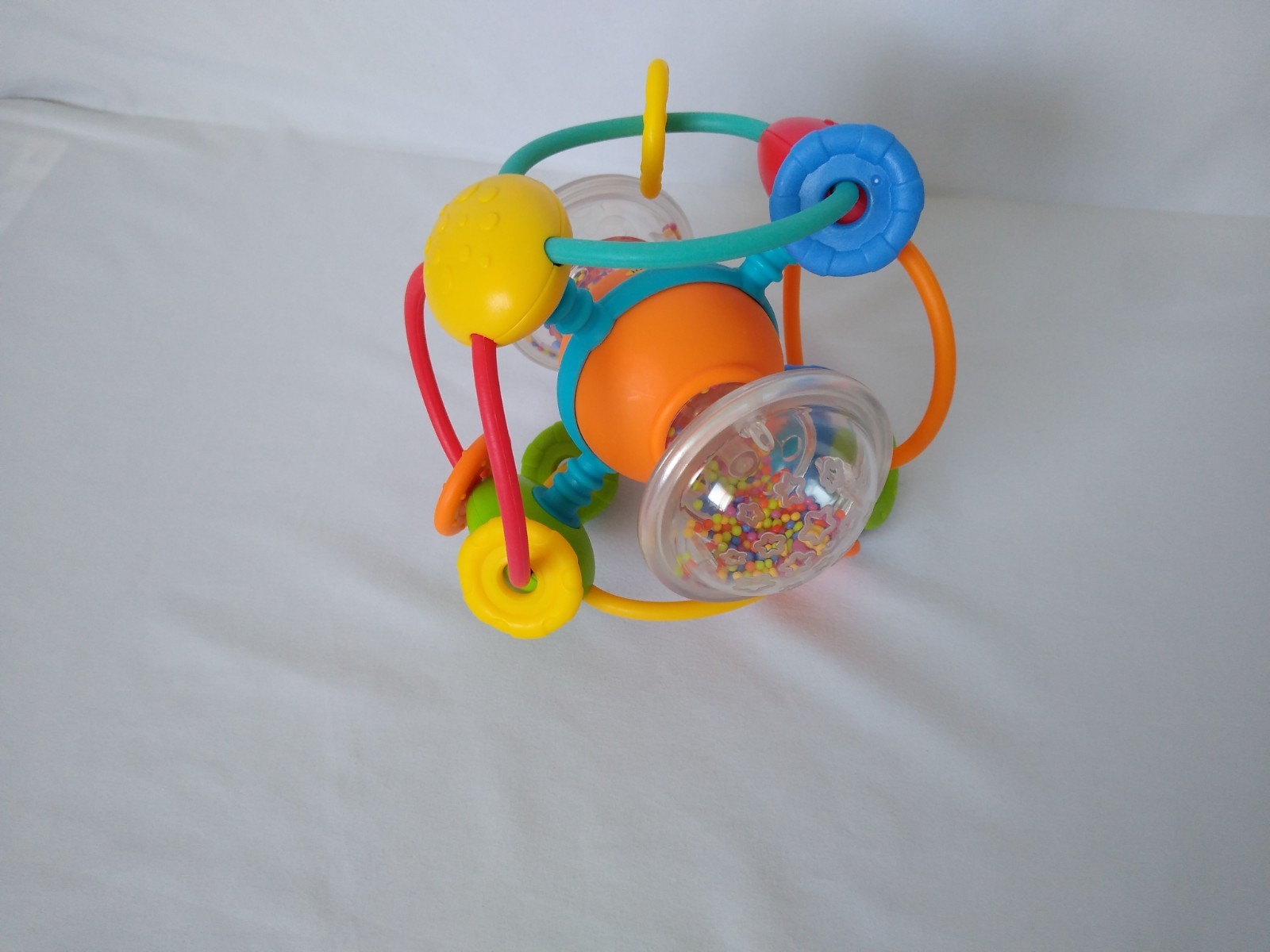 Infantino Baby Developmental Toy Ball Shaker Rattle Sensory Teether Activity Toy