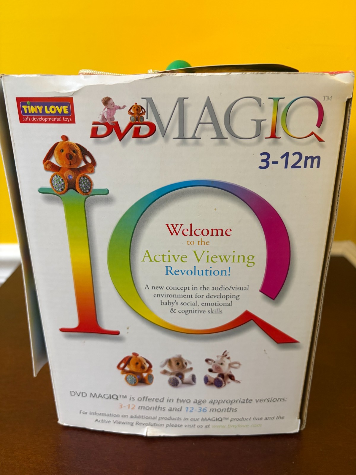 New 2005 Tiny Love MagIQ DVD Dog Plush 3-12 Month Developmental Interactive Toy