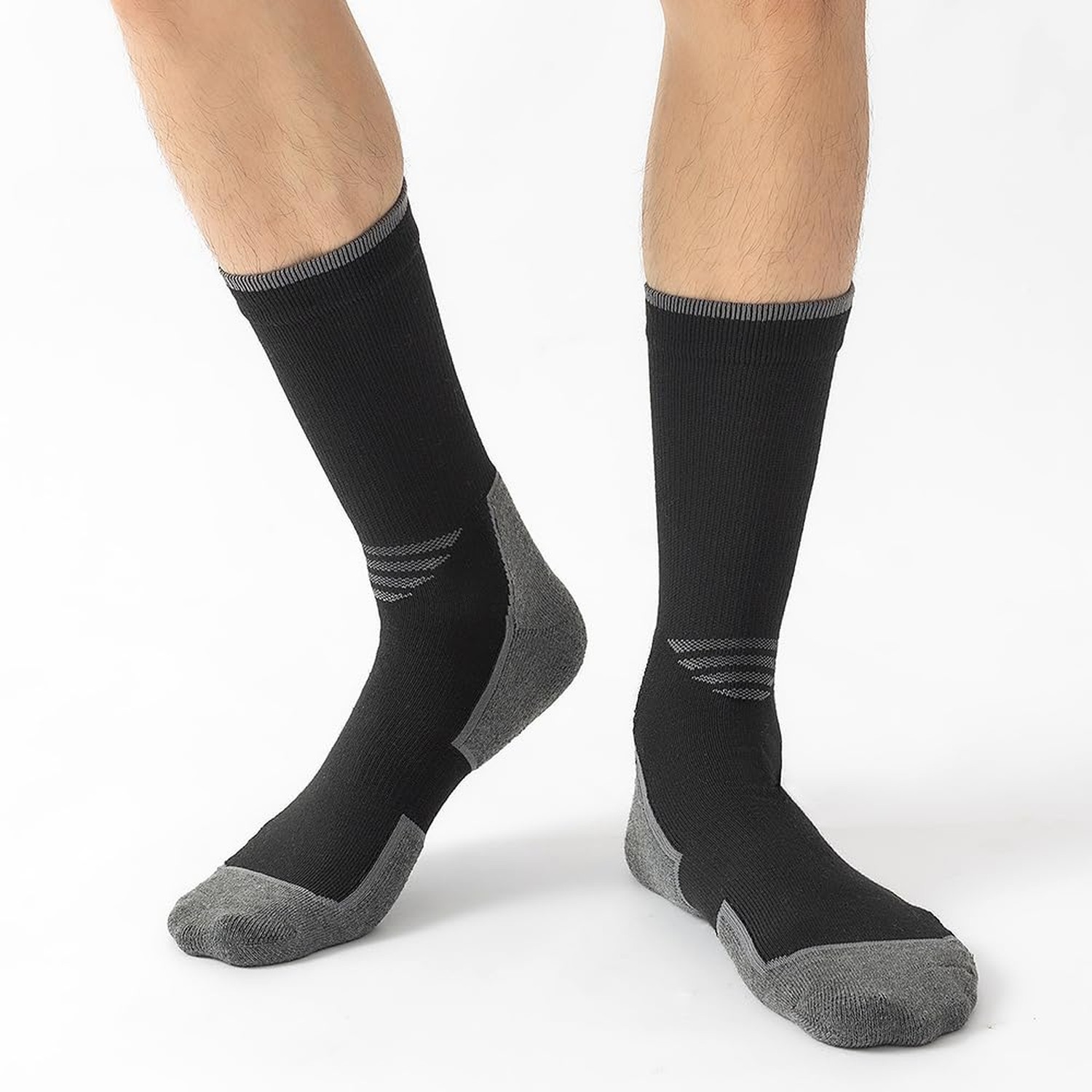 JOYNÉE 5/10 Pairs Mens Lightweight Athletic Crew Socks Cushioned Breathable