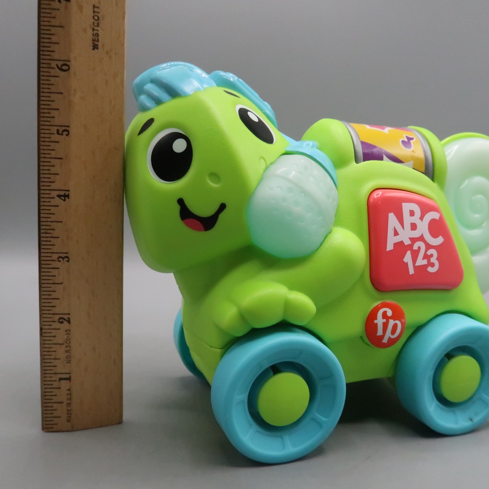 Fisher Price Link Squad Crawl ‘n Colors Chameleon learning toy