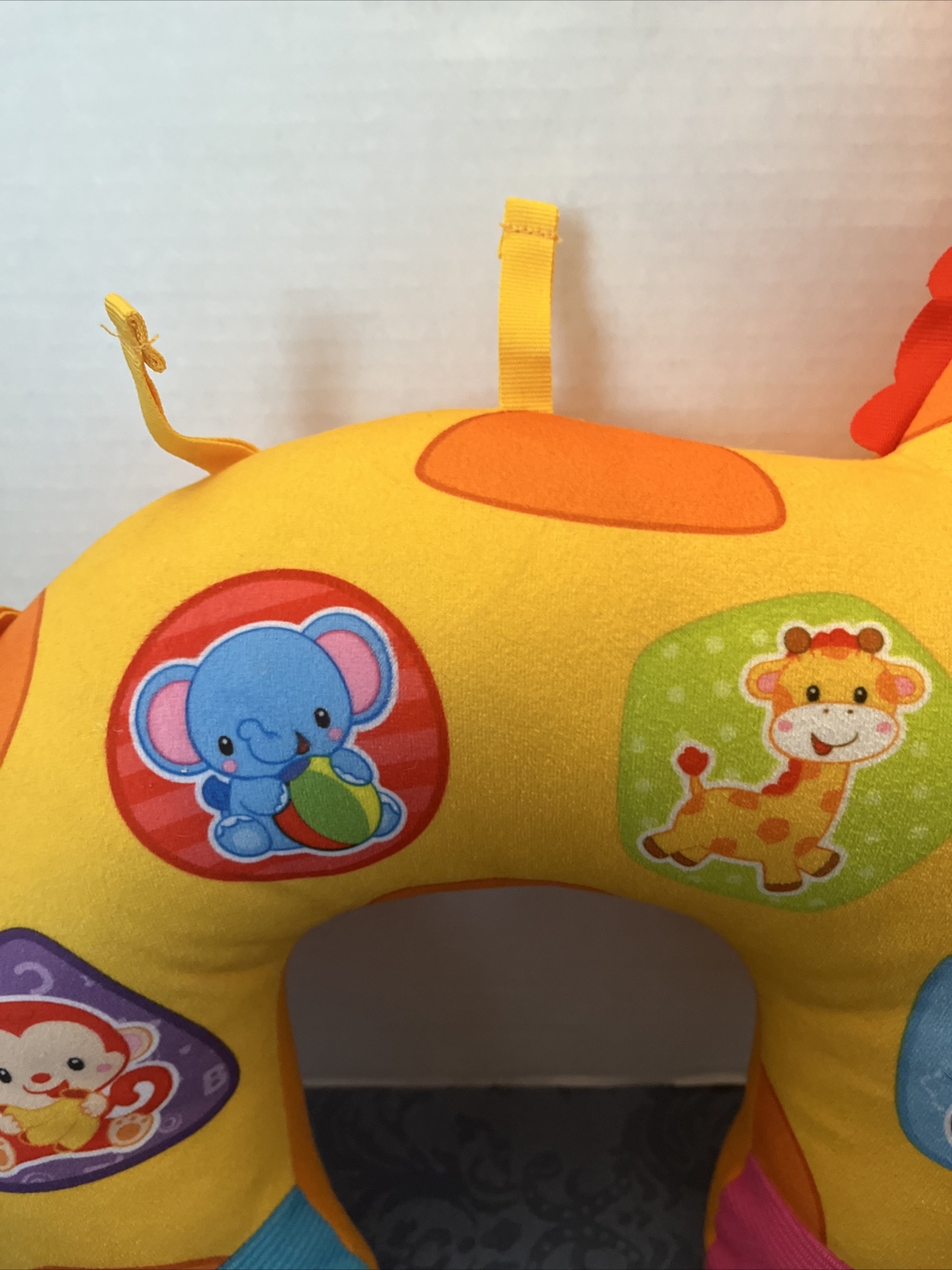 V-TECH TUMMY TIME DISCOVERY PILLOW GIRAFFE CRINKLE EARS PLUSH ADD YOUR OWN TOYS
