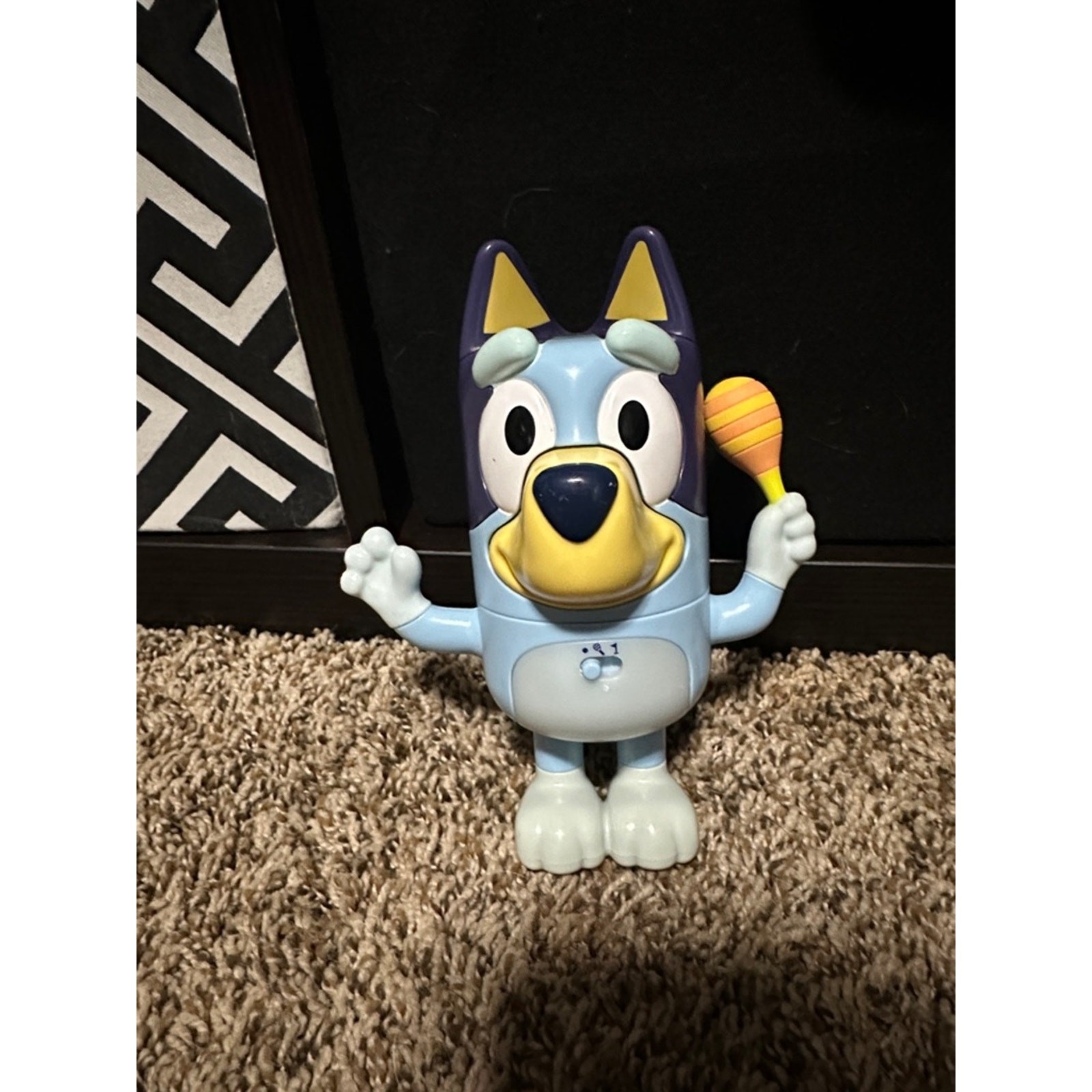 Bluey Character Figure Toy – Shake It Bluey