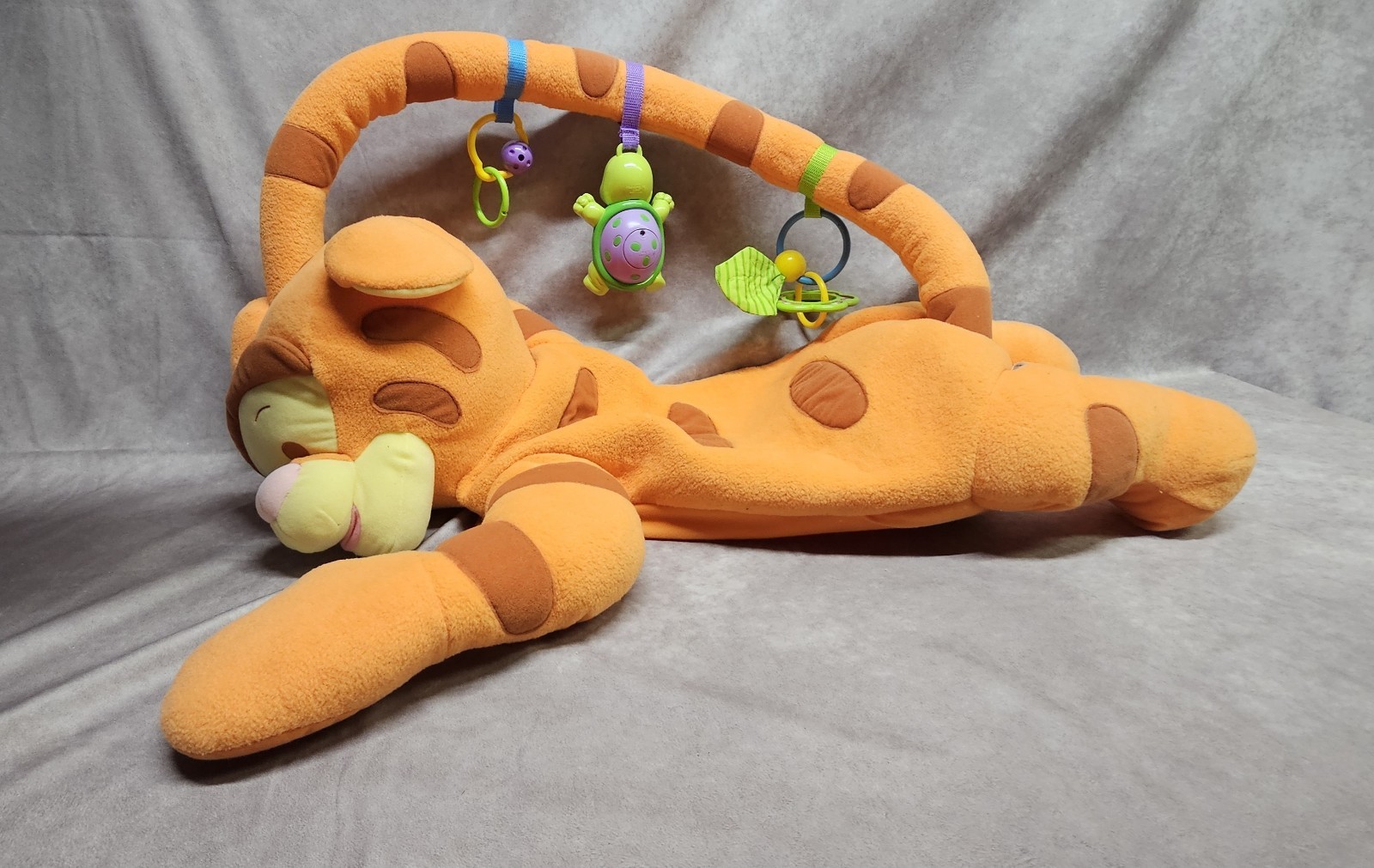 Vintage Disney Tigger Baby Floor Play Mat Activity Hanging Toys Plush READ