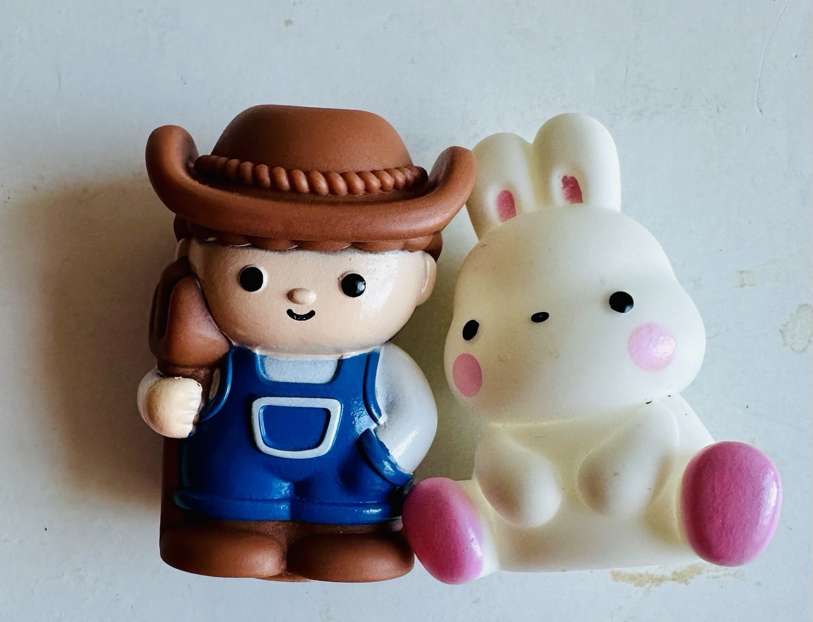 Lot Of 14 Farm Animals & Farmer Pretend Finger Puppets Toys Toddler Learning Toy