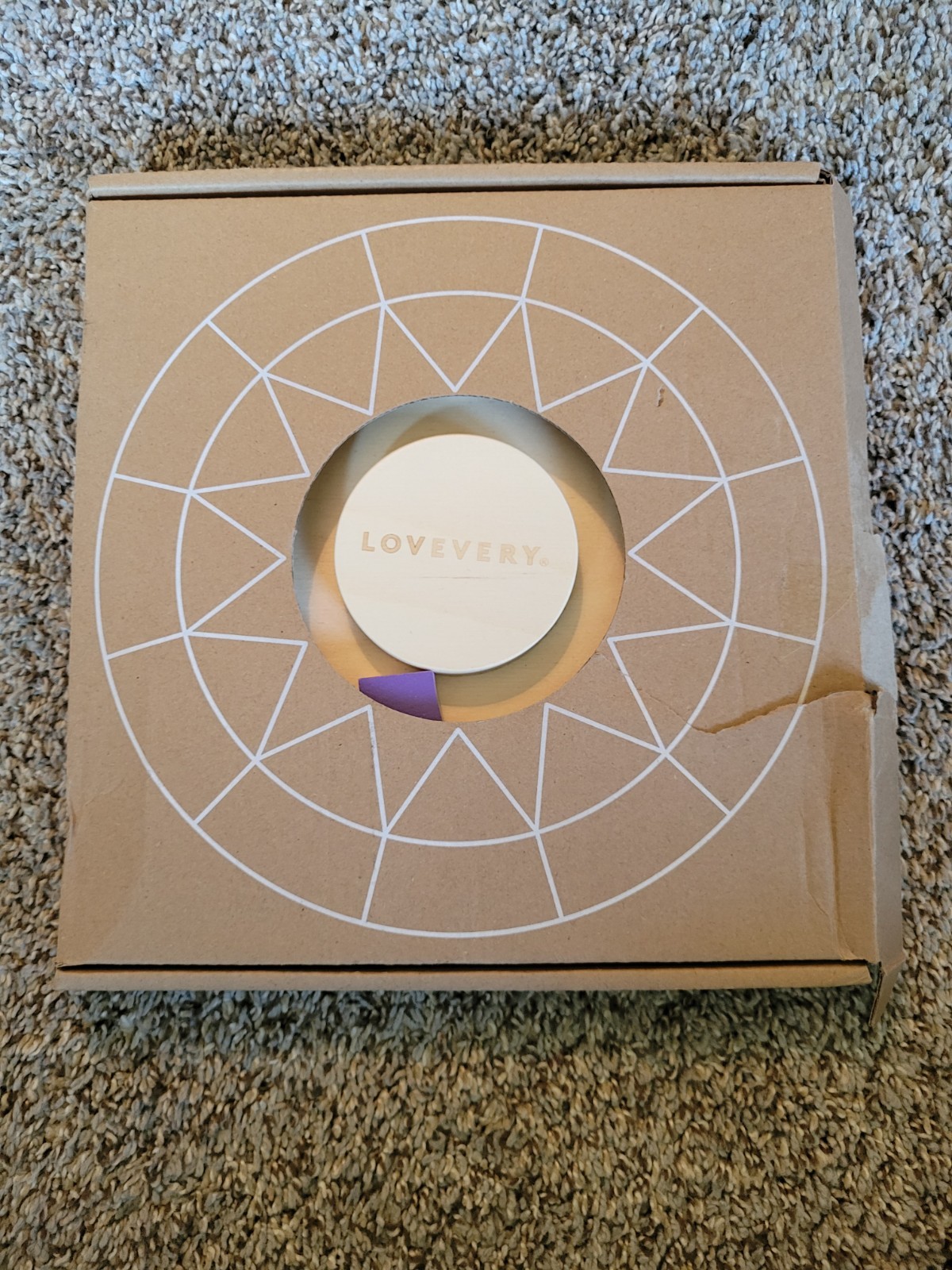 LOVEVERY Wooden Round Puzzle Toy, Motor Skills & Problem-Solving; Missing Pieces
