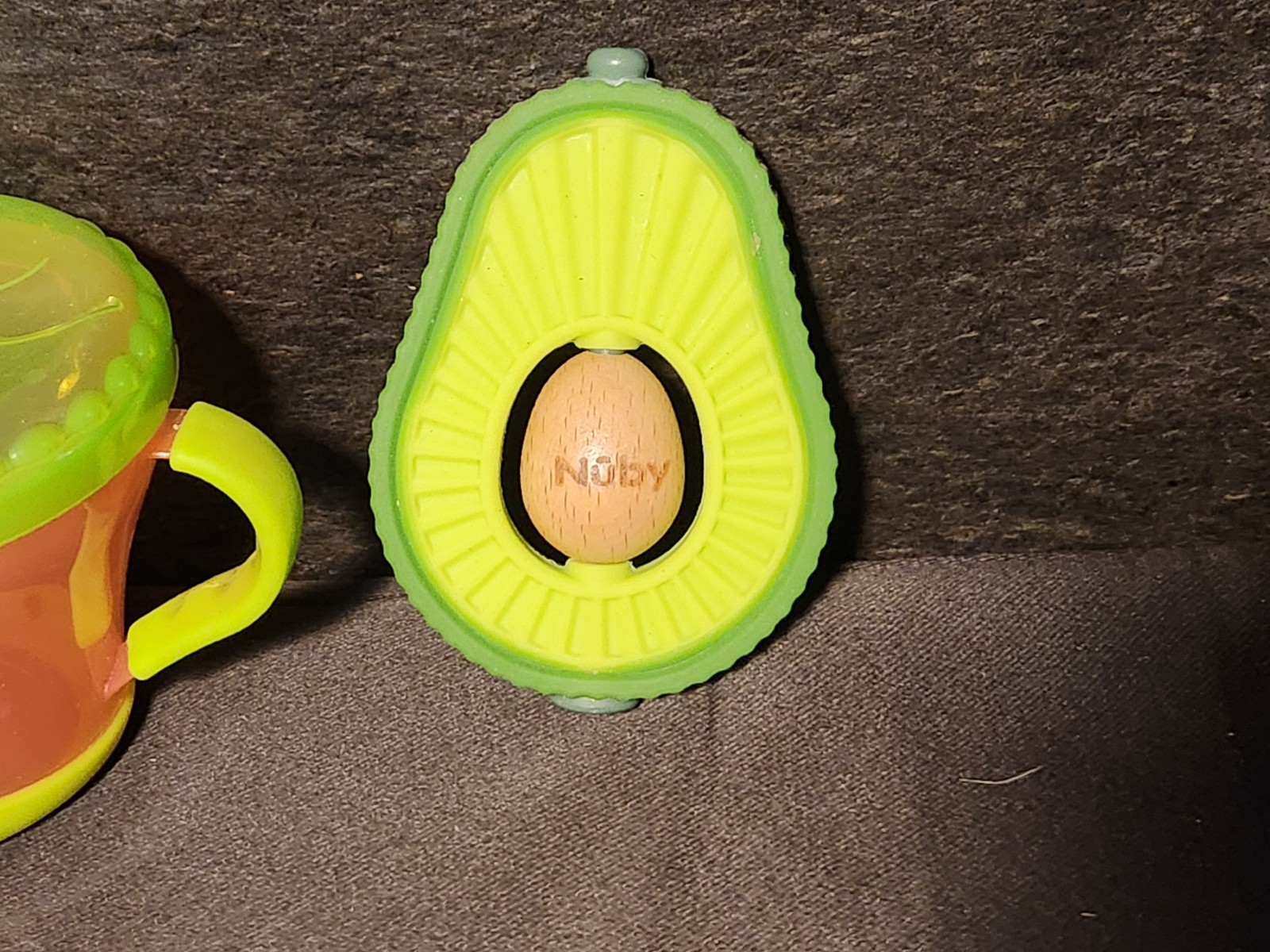 LOT OF 5 – Nuby – Baby/Infant Teether Toys + No-Spill Snack Container