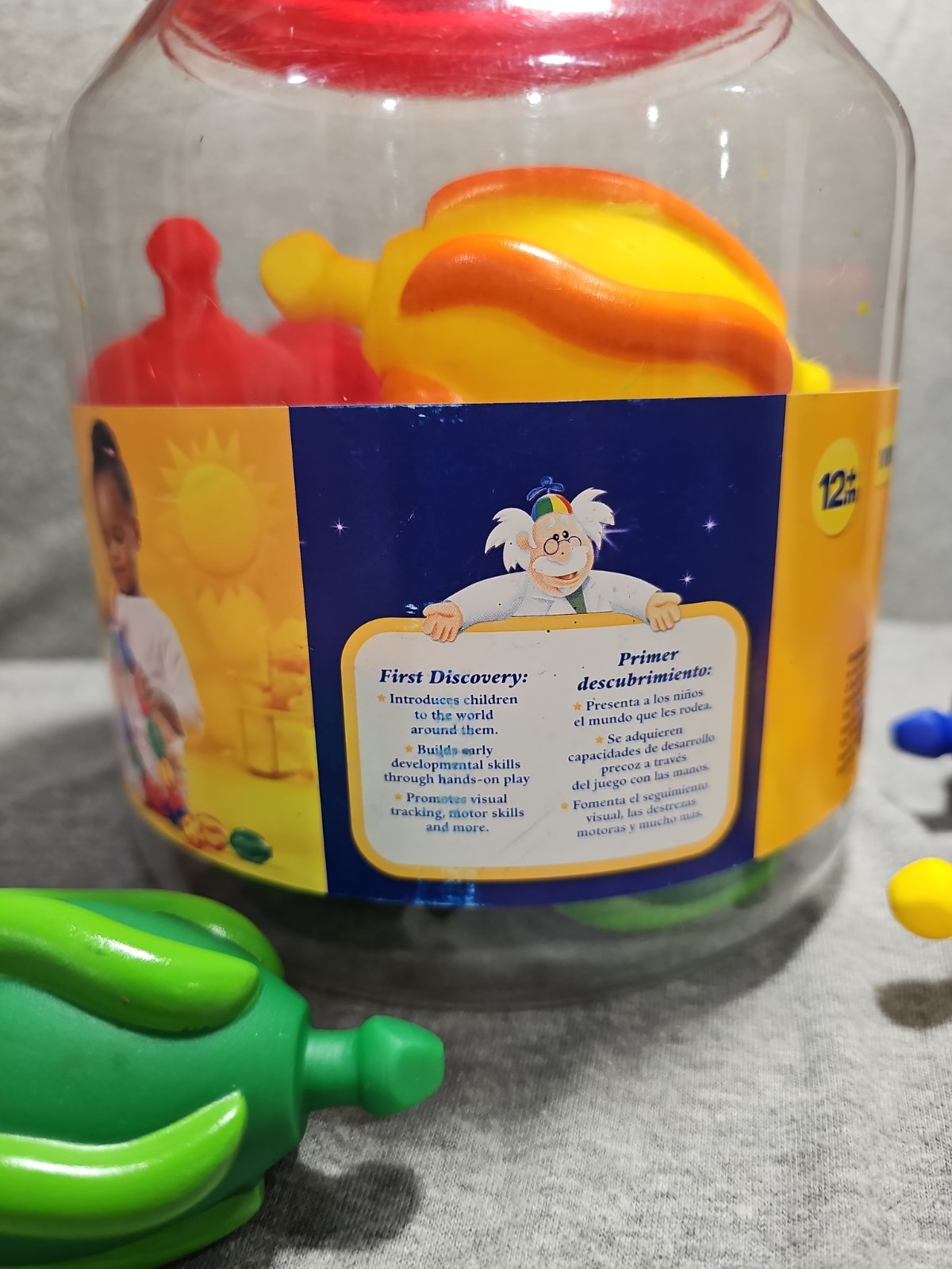 Vintage imaginarium ( TOYS R US) snap Beads. 16 Pieces In A Container Jar.