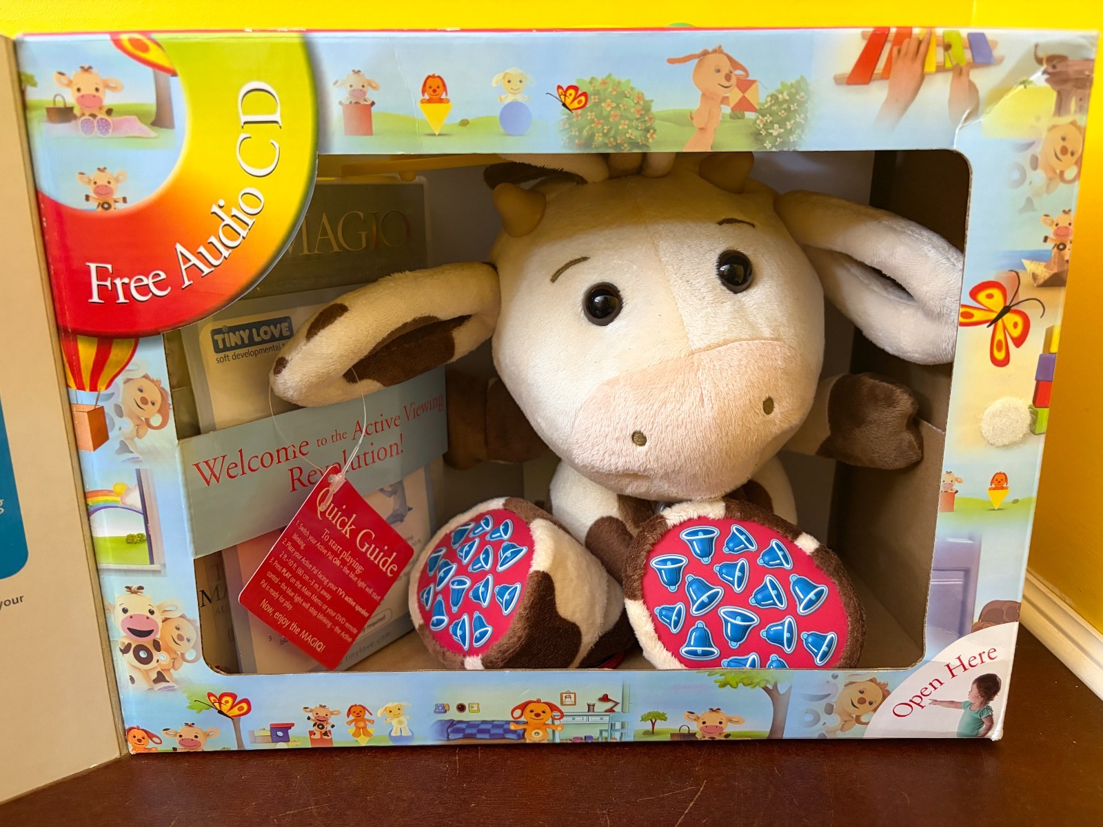 New 2005 Tiny Love MagIQ DVD Cow Plush 12-36 Month Developmental Interactive Toy