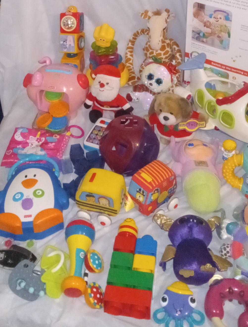 Baby Toddler Vtech, Fisher Price Bundle Lot of 40+ new Sensory Activity toy used