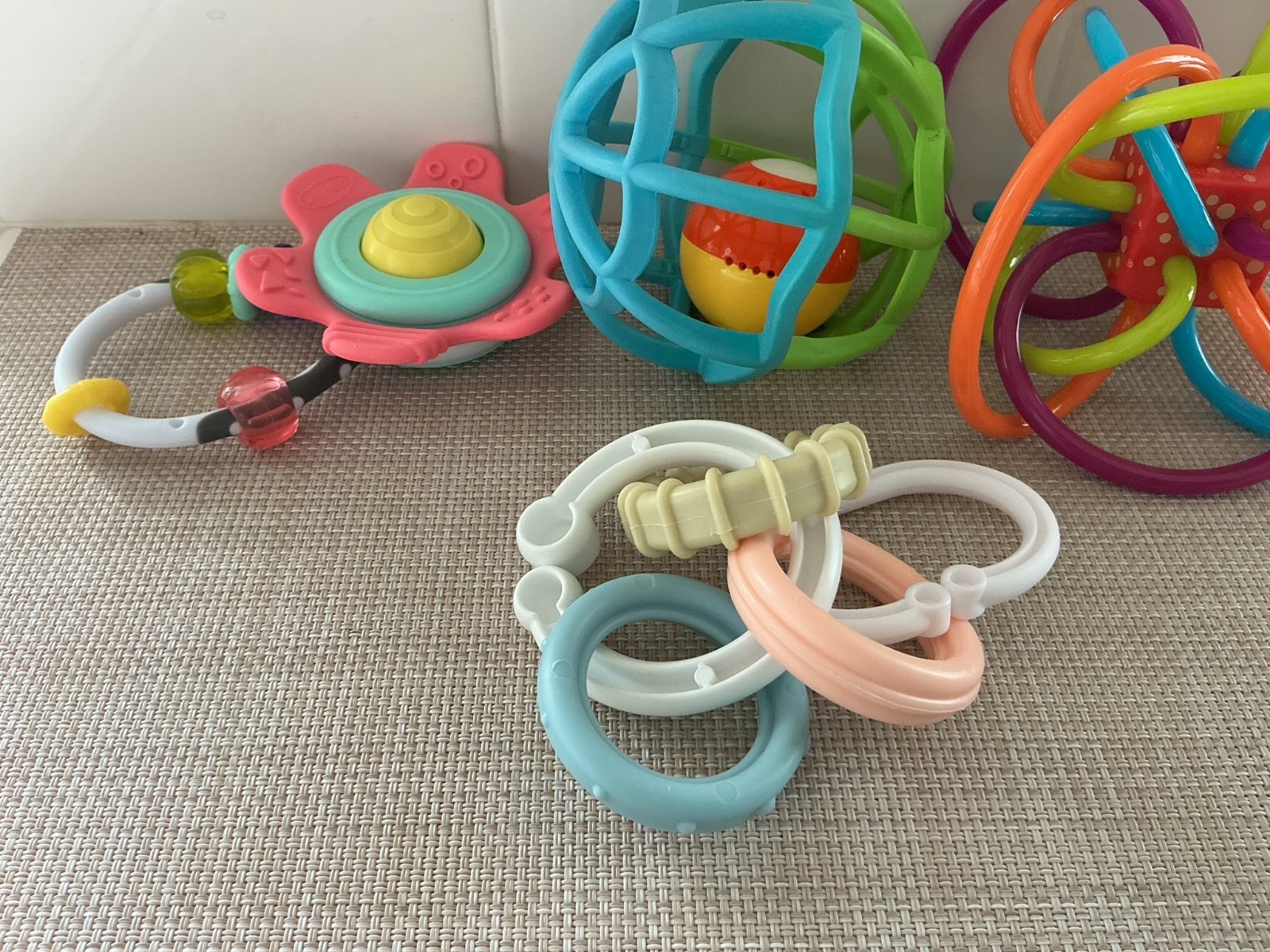 Set of 4 Baby Toys Twist/Teether/Rattle Pre-owned