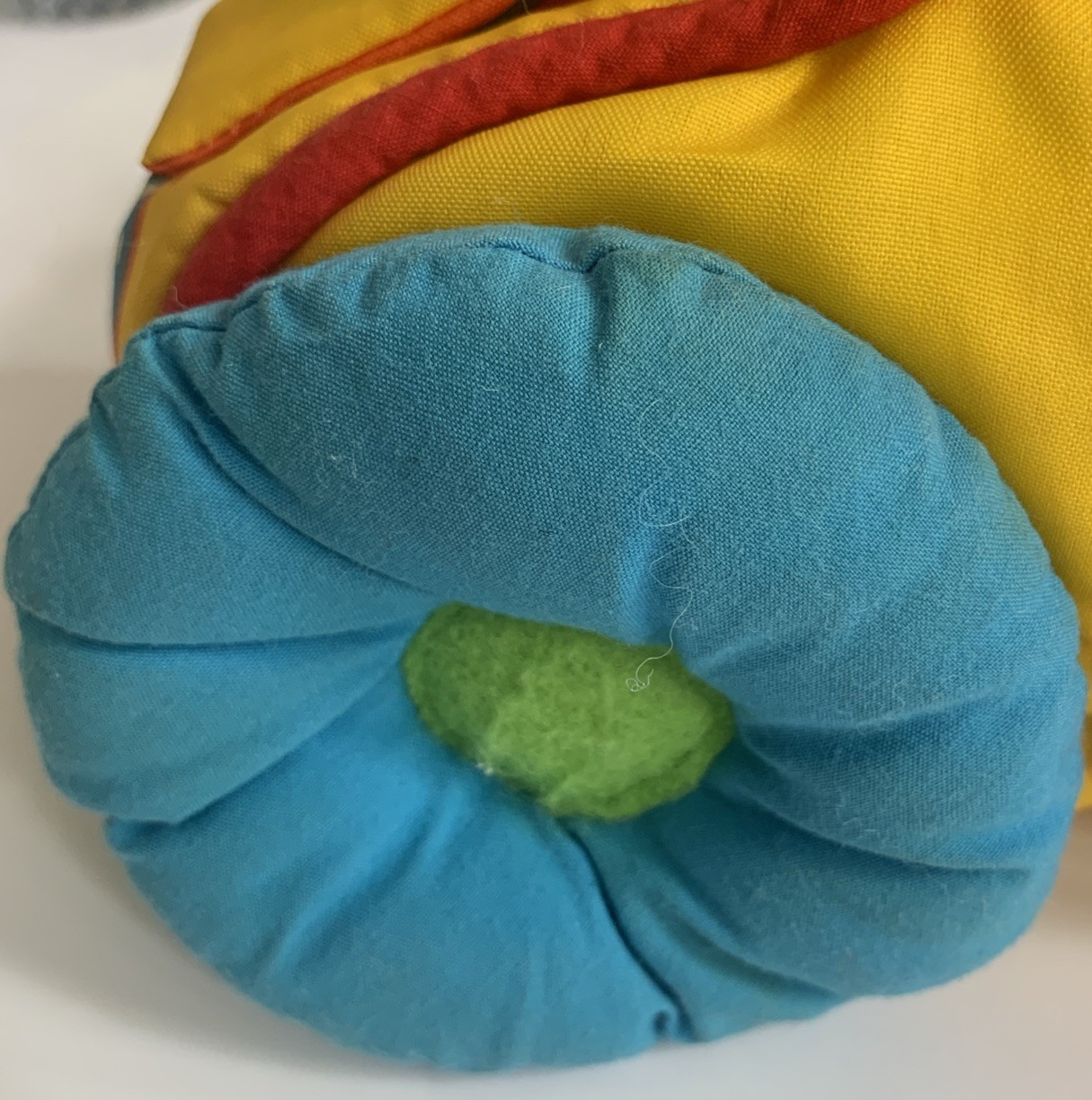 Baby Soft Plush Toy Car Learn Develop Sound Color Travel Buddy Fun Activity VTG